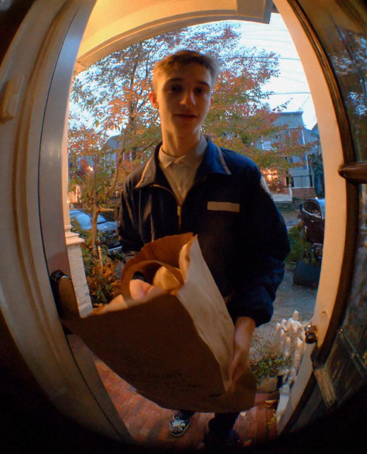 A Strange Food Delivery Reveals an Unexpected Message